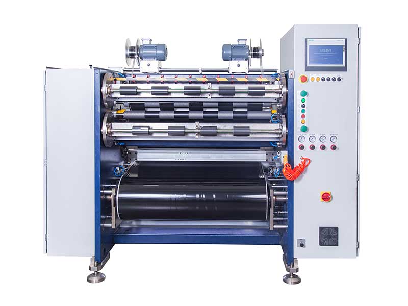 The relationship between the blade material of the ribbon slitting machine and the cutting effect