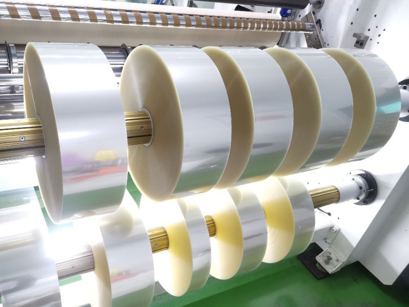 Introduction of plastic roll film slitting machine