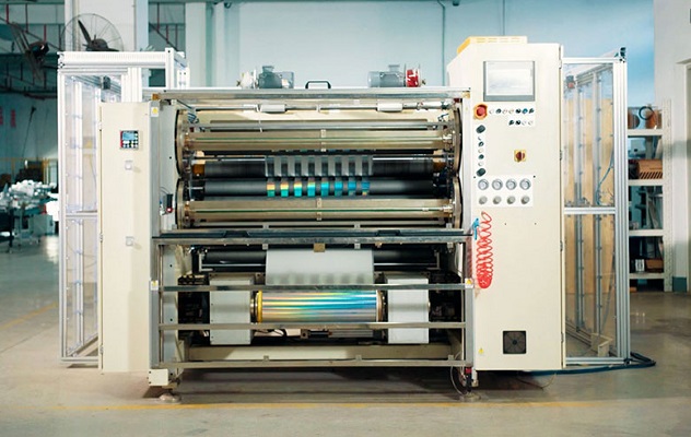 What are the advantages of vertical slitting machine