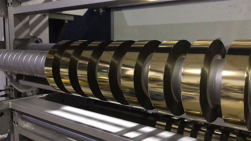 What materials can be cut by the hot stamping film slitting machine